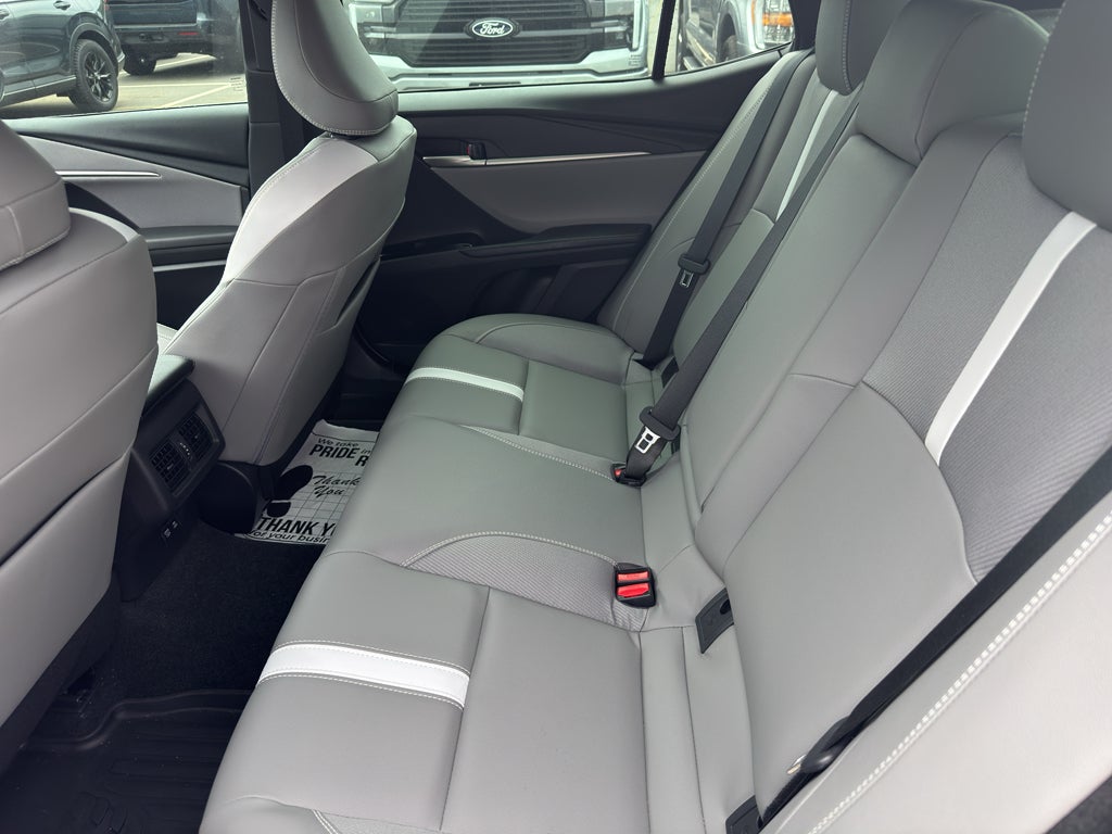 2025 Toyota Camry Hybrid SE