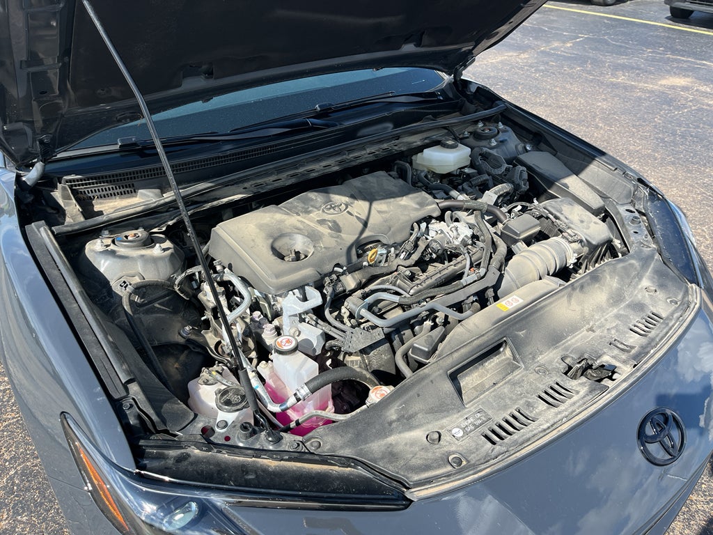 2025 Toyota Camry Hybrid SE