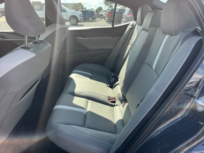 2025 Toyota Camry Hybrid SE
