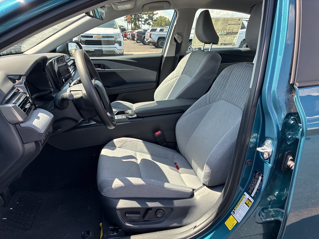 2026 Toyota Camry Hybrid LE