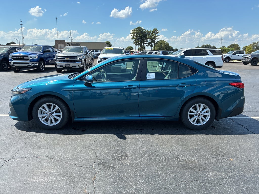 2026 Toyota Camry Hybrid LE