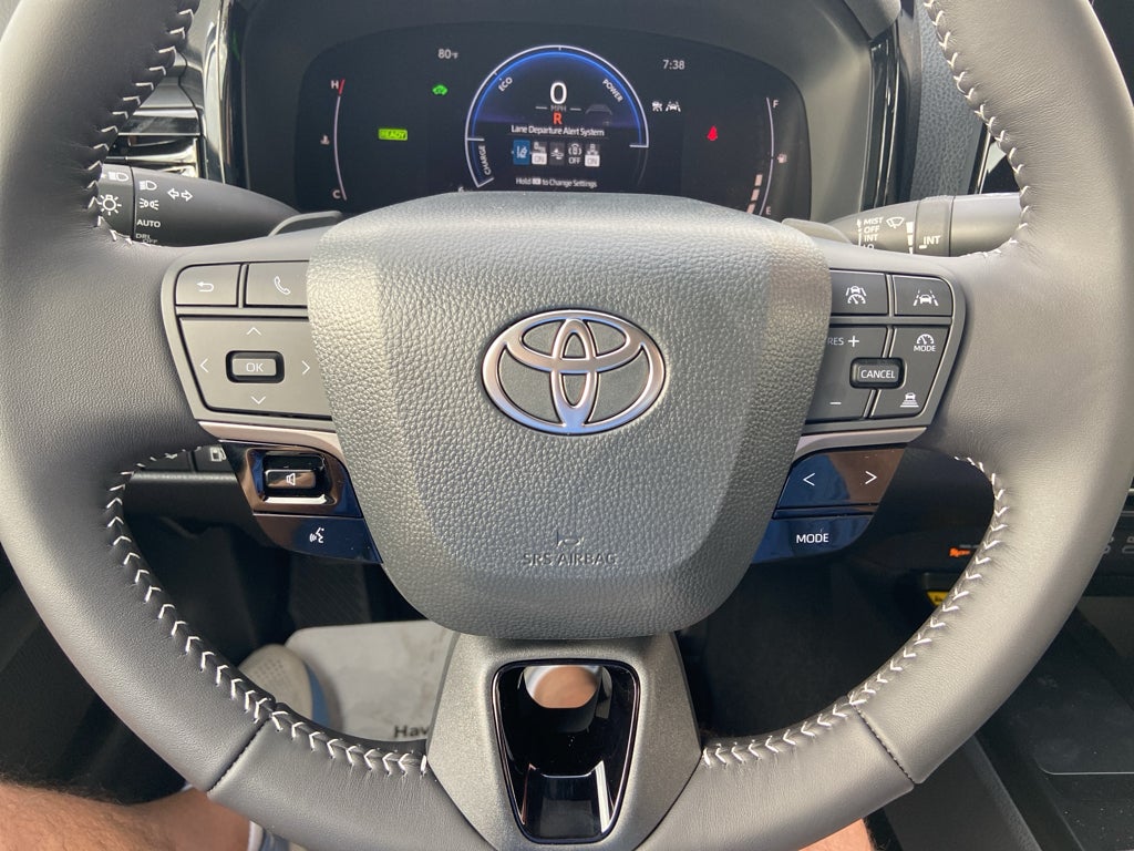 2026 Toyota Camry Hybrid SE