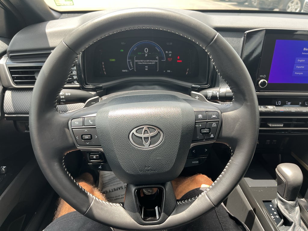 2026 Toyota Camry Hybrid SE