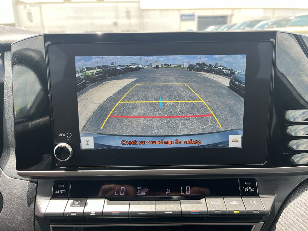 2026 Toyota Camry Hybrid SE