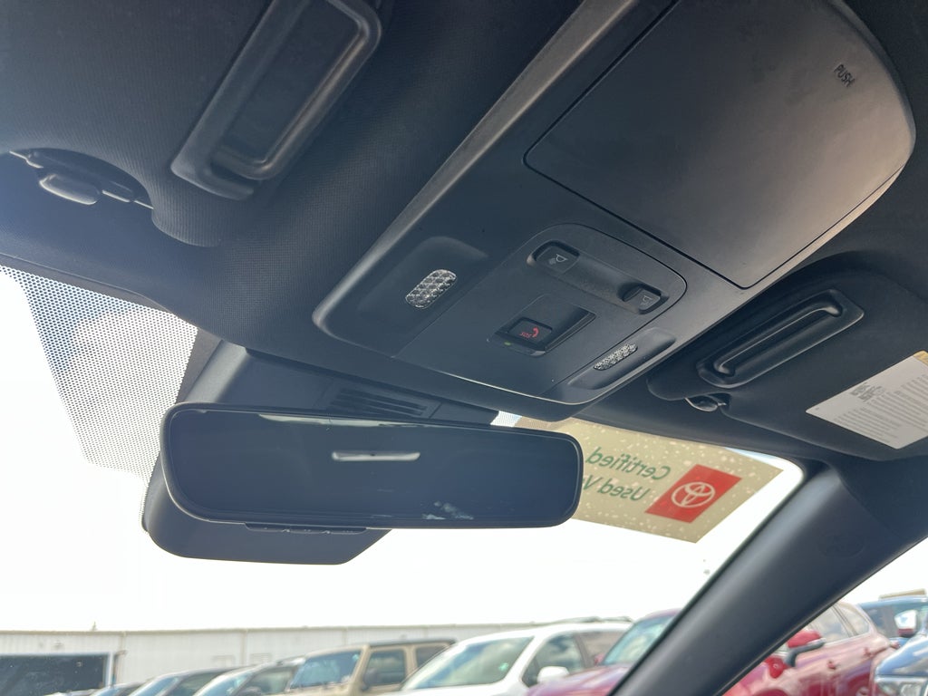 2026 Toyota Camry Hybrid SE