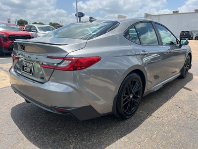 2026 Toyota Camry Hybrid SE