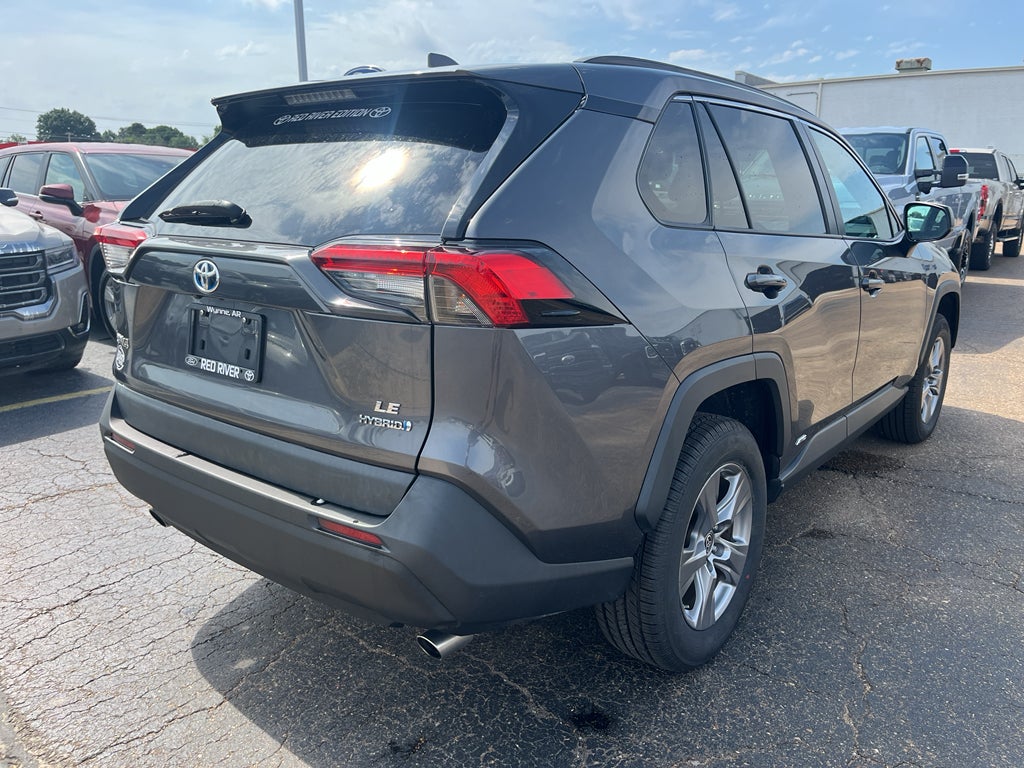 2022 Toyota RAV4 Hybrid LE