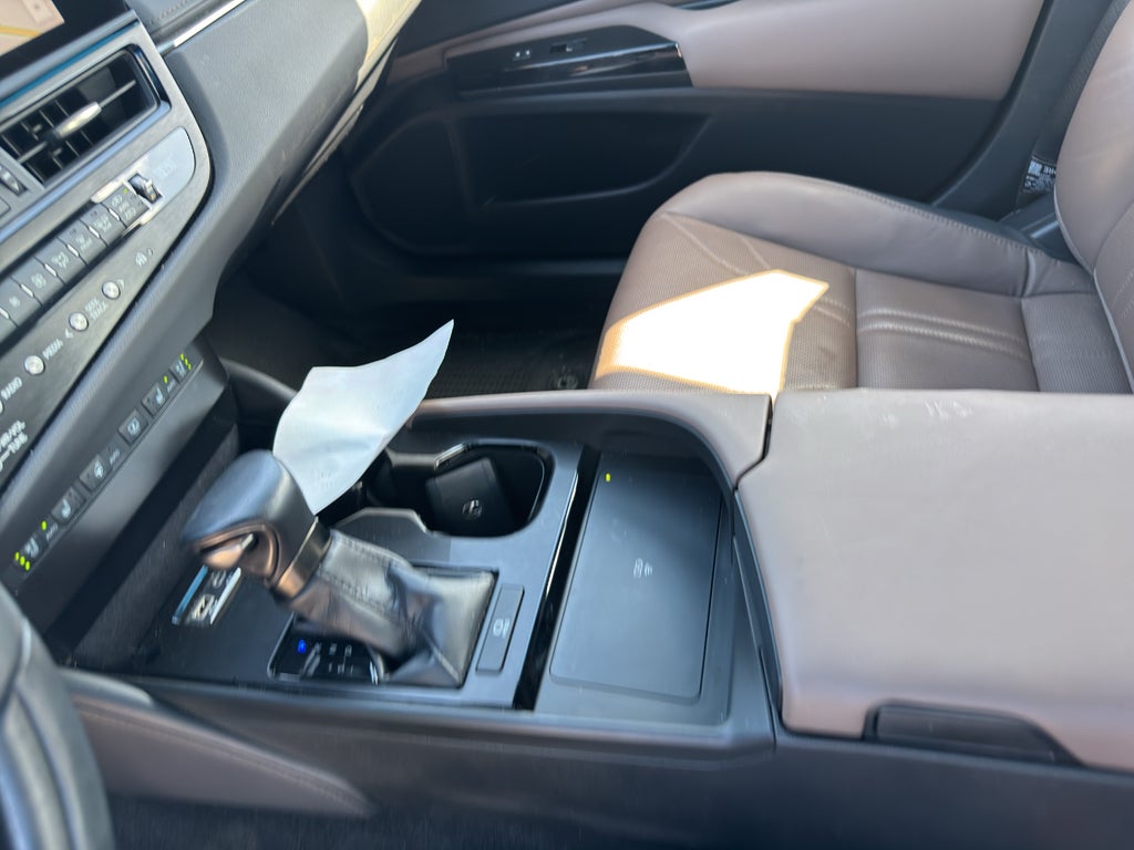 2023 Lexus ES 350 Luxury
