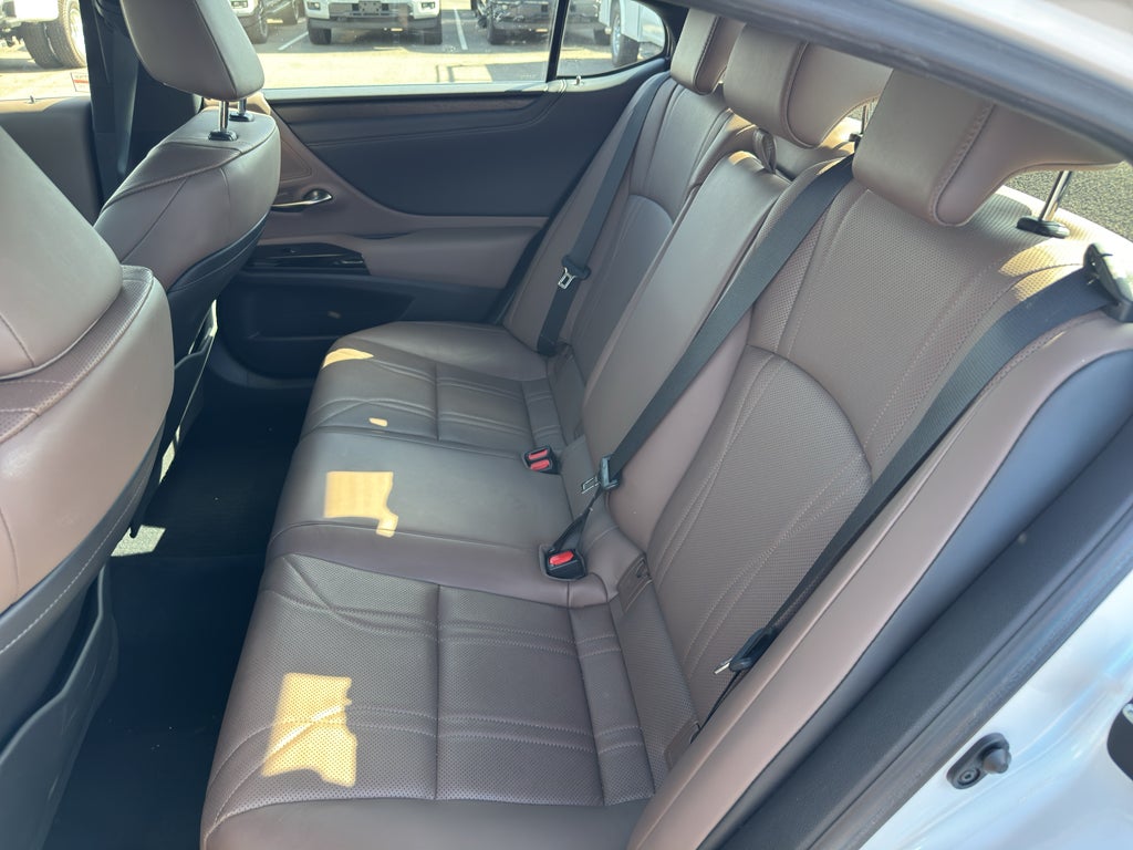 2023 Lexus ES 350 Luxury