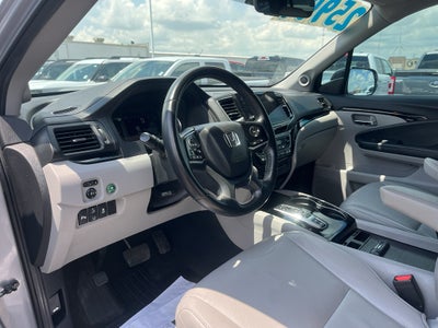 2021 Honda Pilot Touring 8-Passenger