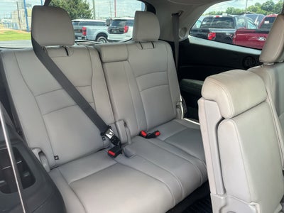 2021 Honda Pilot Touring 8-Passenger