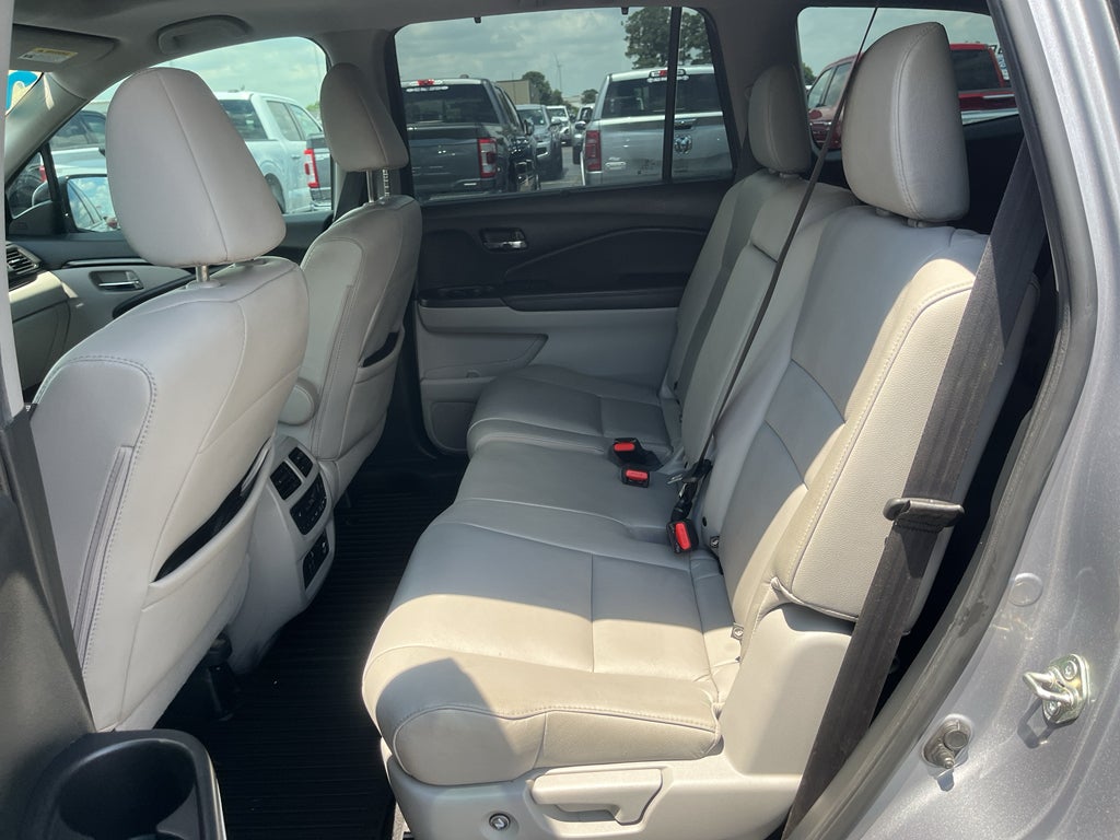 2021 Honda Pilot Touring 8-Passenger