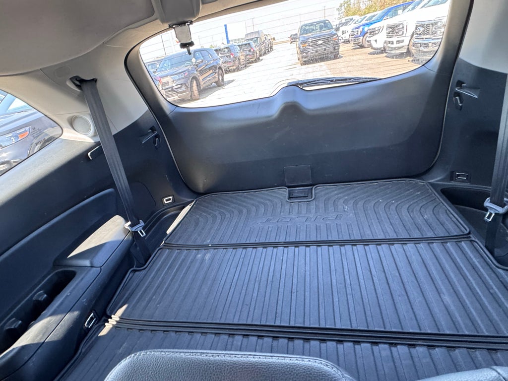 2022 Honda Pilot Touring 8-Passenger