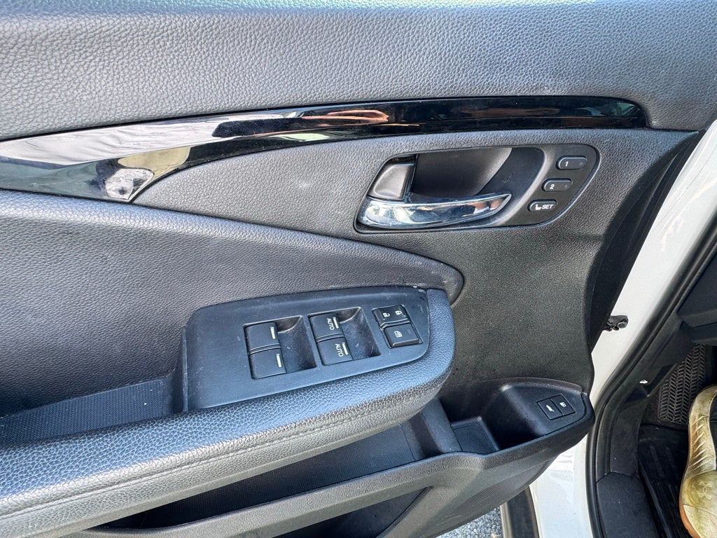 2022 Honda Pilot Touring 8-Passenger