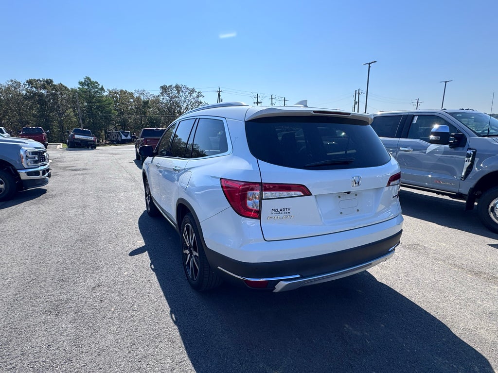2022 Honda Pilot Touring 8-Passenger