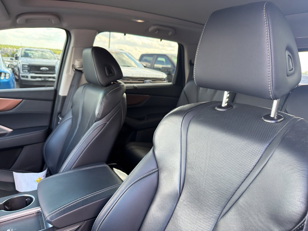 2022 Acura MDX w/Technology Package