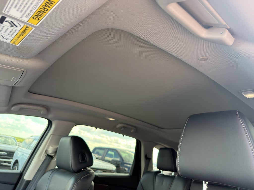2022 Acura MDX w/Technology Package