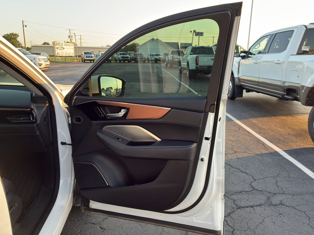 2022 Acura MDX w/Technology Package
