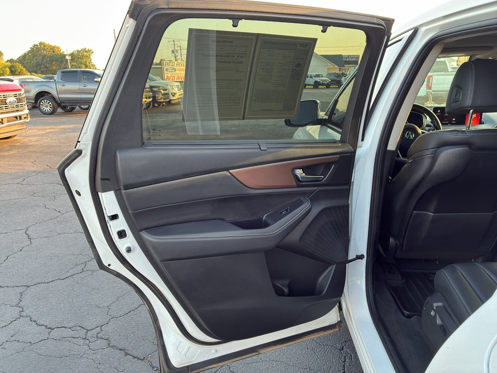 2022 Acura MDX w/Technology Package