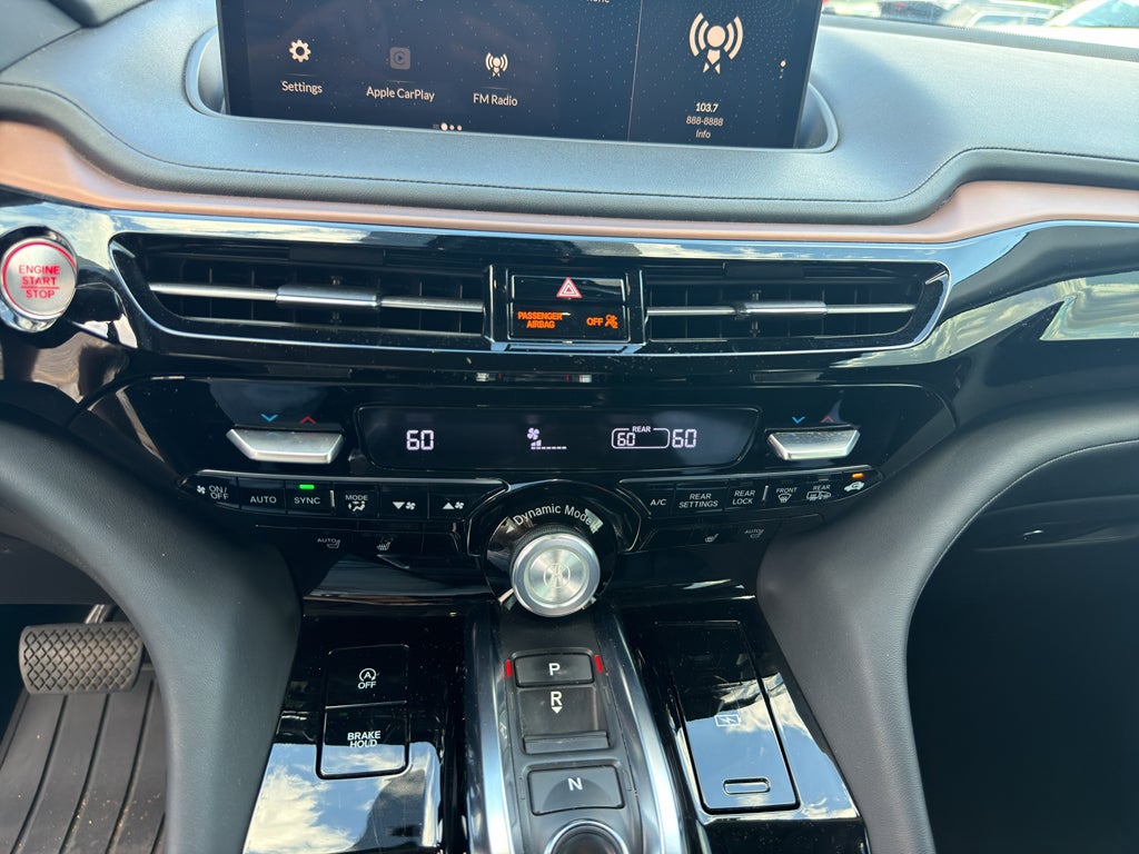 2022 Acura MDX w/Technology Package
