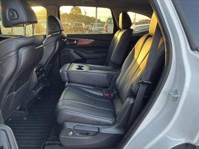 2022 Acura MDX w/Technology Package