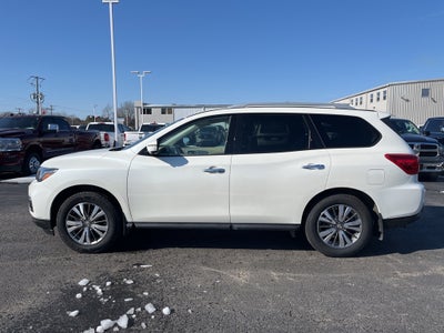 2019 Nissan Pathfinder SL