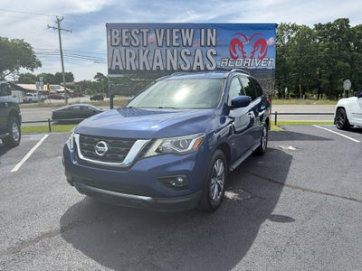 2019 Nissan Pathfinder SV