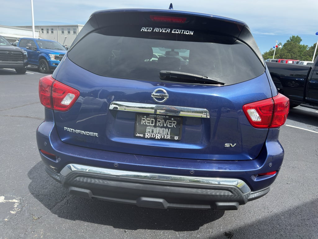 2019 Nissan Pathfinder SV
