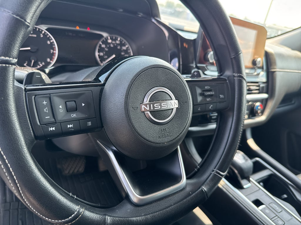 2022 Nissan Pathfinder S