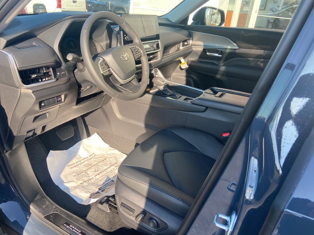2026 Toyota Grand Highlander XLE