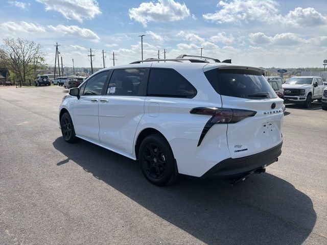 2026 Toyota Sienna XLE 7 Passenger