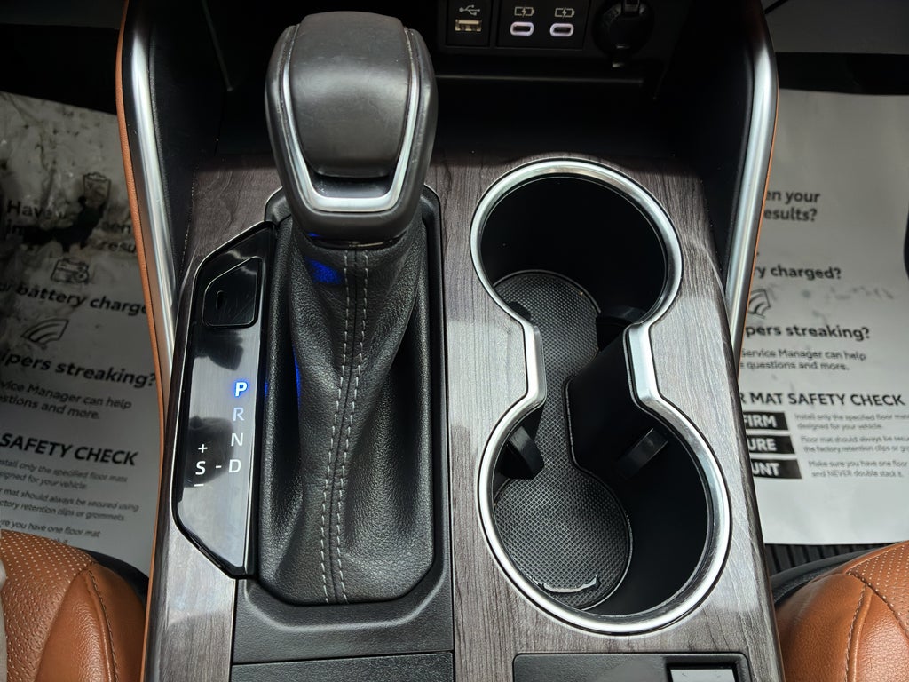 2023 Toyota Highlander Hybrid Hybrid Platinum