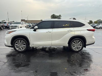 2023 Toyota Highlander Hybrid Hybrid Platinum