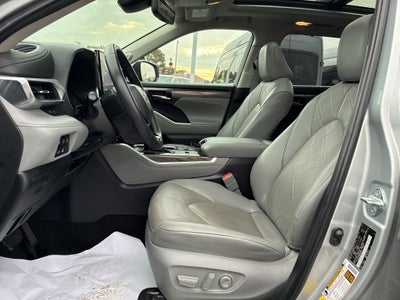 2024 Toyota Highlander Hybrid Hybrid Platinum