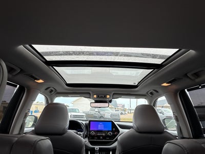 2024 Toyota Highlander Hybrid Hybrid Platinum