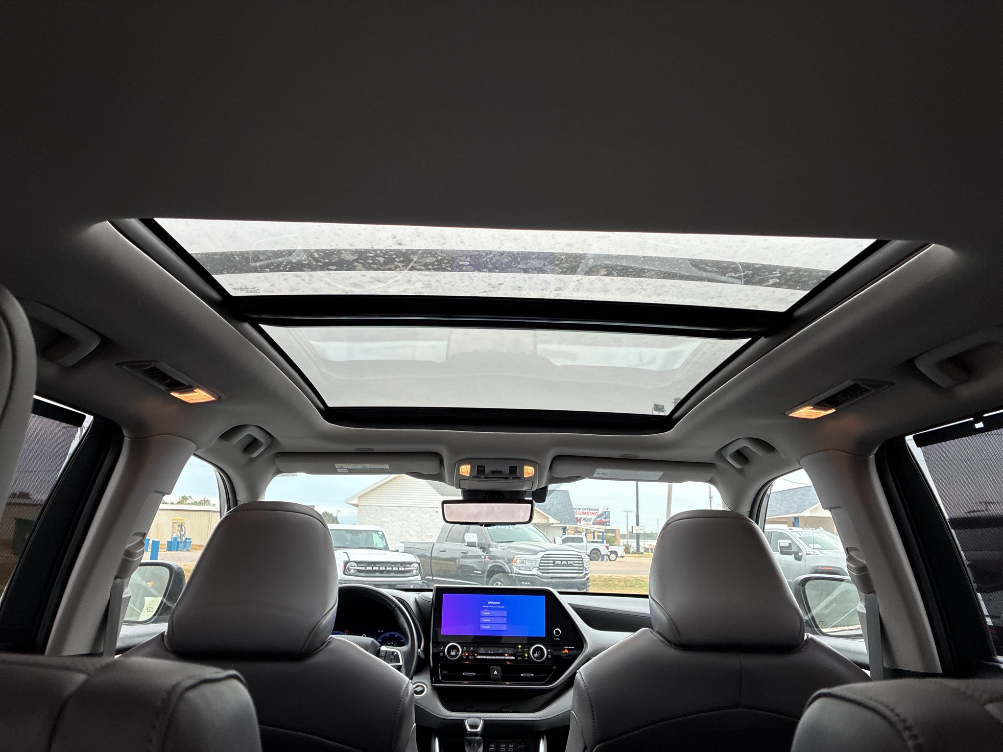 2024 Toyota Highlander Hybrid Hybrid Platinum
