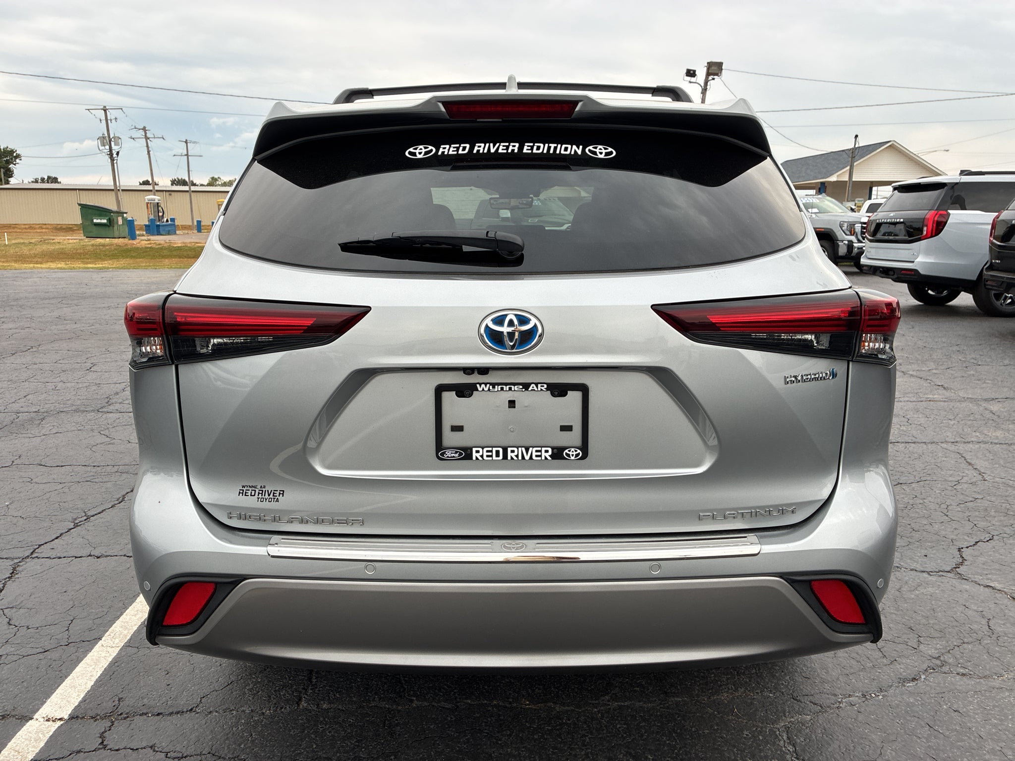 2024 Toyota Highlander Hybrid Hybrid Platinum