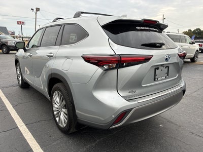 2024 Toyota Highlander Hybrid Hybrid Platinum