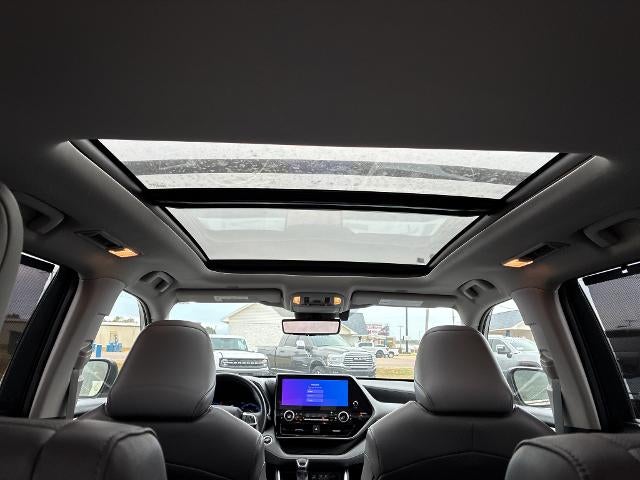 2024 Toyota Highlander Hybrid Hybrid Platinum