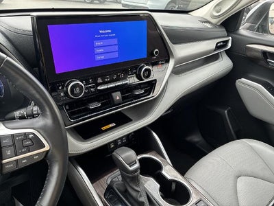 2024 Toyota Highlander Hybrid Hybrid Platinum