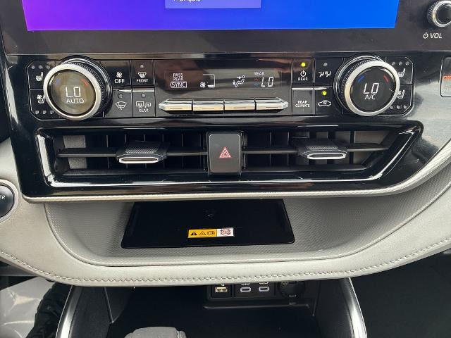 2024 Toyota Highlander Hybrid Hybrid Platinum