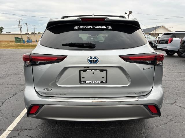 2024 Toyota Highlander Hybrid Hybrid Platinum