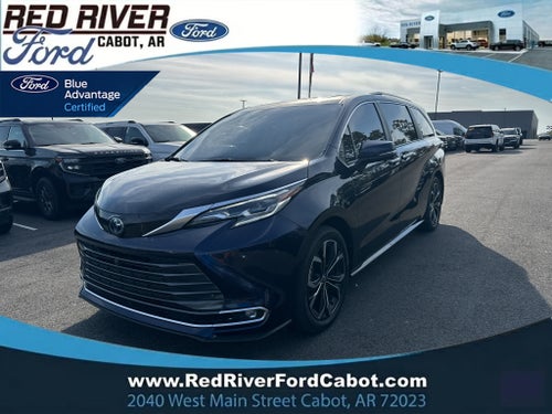 2025 Toyota Sienna Platinum