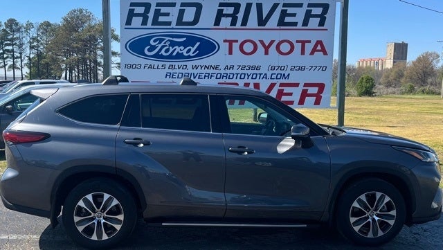 2021 Toyota Highlander XLE in Wynne, AR - Red River Automotive Group
