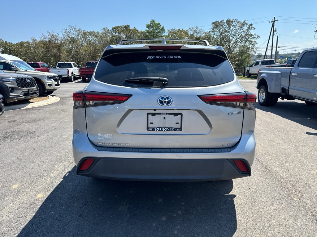 2023 Toyota Highlander Hybrid Hybrid XLE