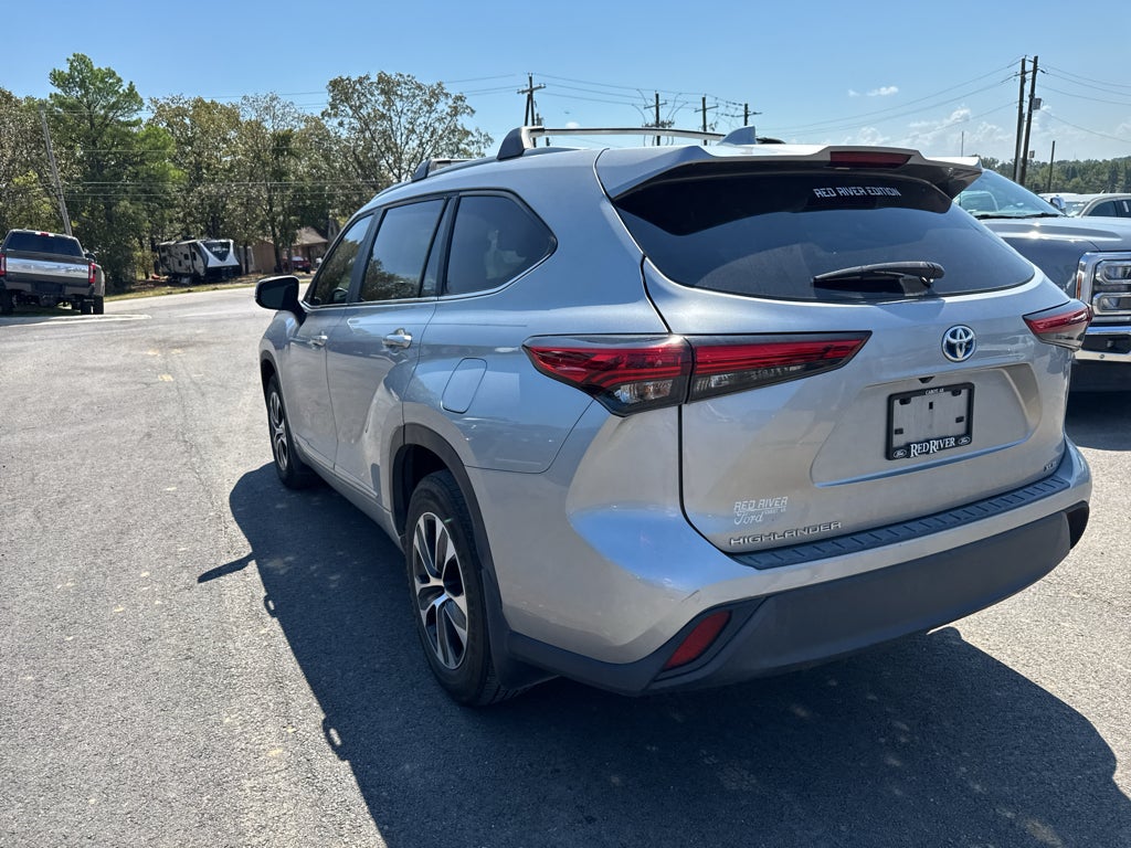 2023 Toyota Highlander Hybrid Hybrid XLE