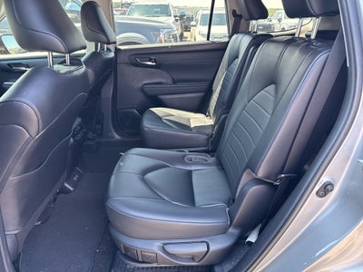 2023 Toyota Highlander Hybrid Hybrid XLE