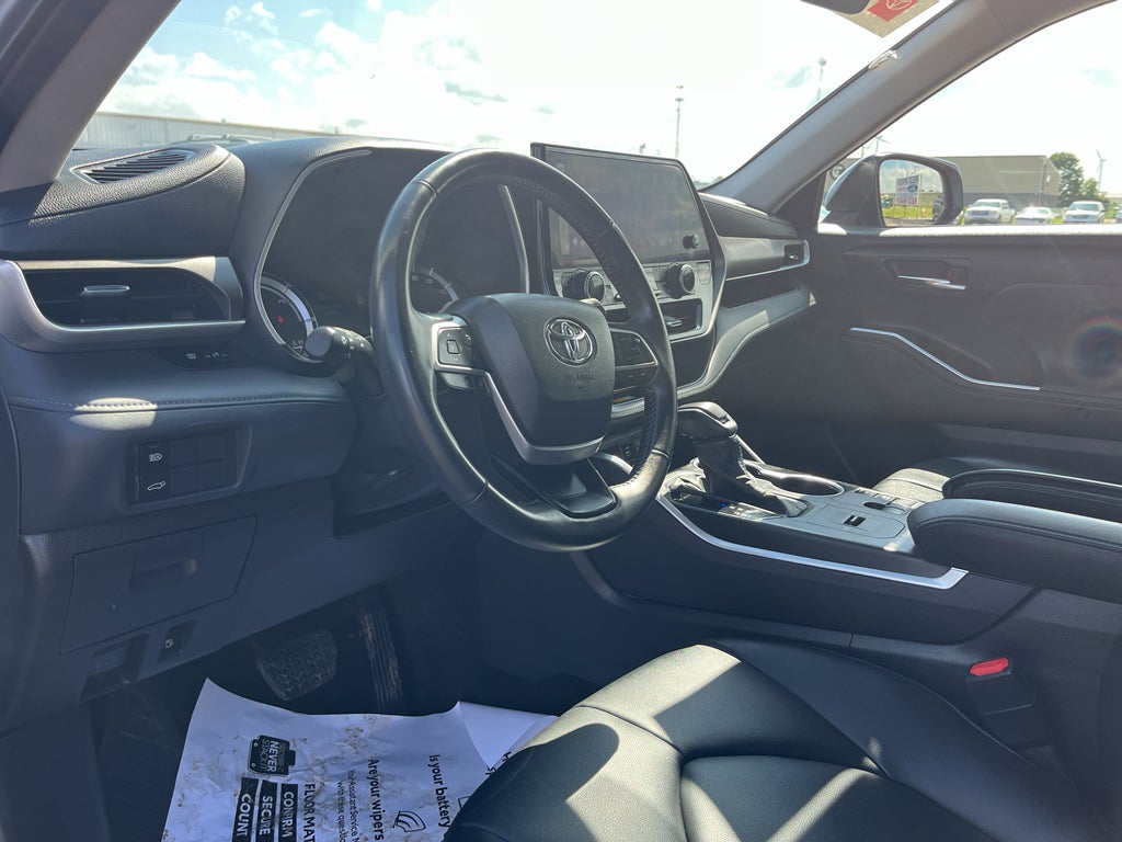 2024 Toyota Highlander Hybrid Hybrid XLE