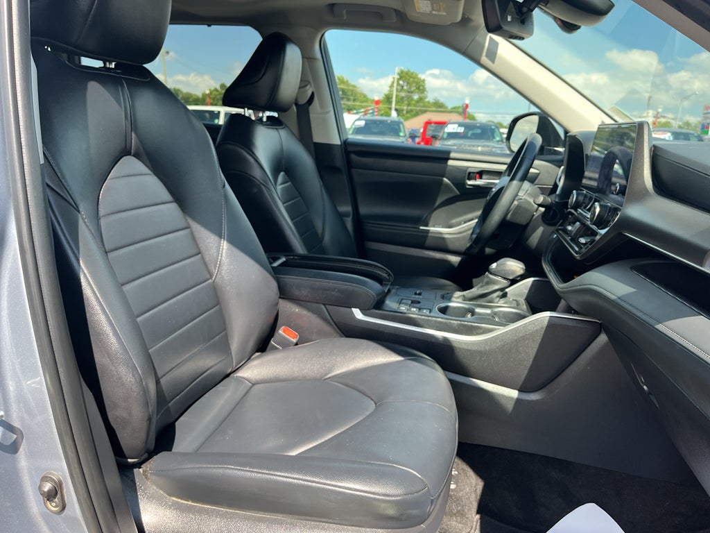 2024 Toyota Highlander Hybrid Hybrid XLE