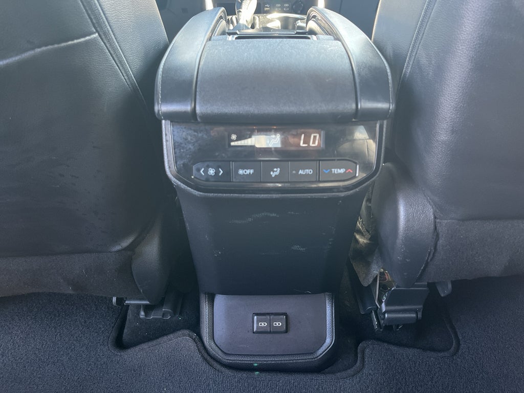 2024 Toyota Highlander Hybrid Hybrid XLE